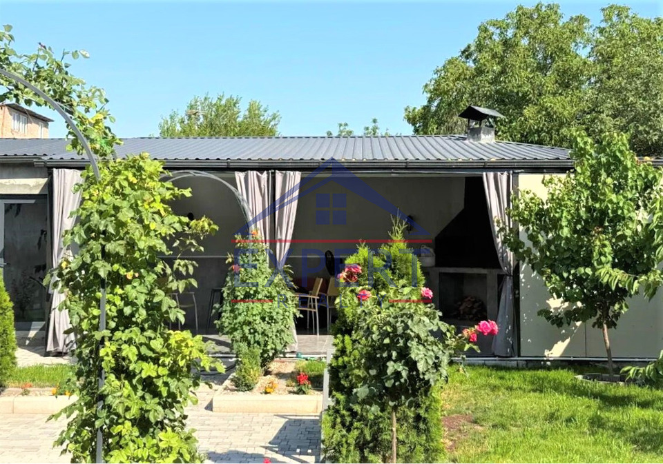 ԴԱՎԹԱՇԵՆ, ԱԶԱՏ ՇԵՐԵՆՑԻ ՓՈՂՈՑ, 4 ՍԵՆՅԱԿ