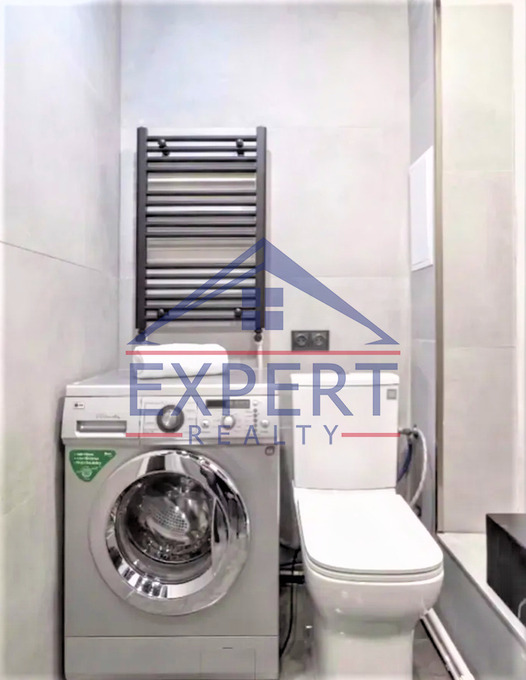 ԿԵՆՏՐՈՆ, ՍԱՐՅԱՆ ՓՈՂՈՑ, 3 ՍԵՆՅԱԿ