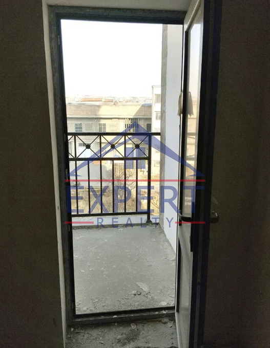 ԱՐԱԲԿԻՐ, ԱԴՈՆՑԻ ՓՈՂՈՑ, 2 ՍԵՆՅԱԿ