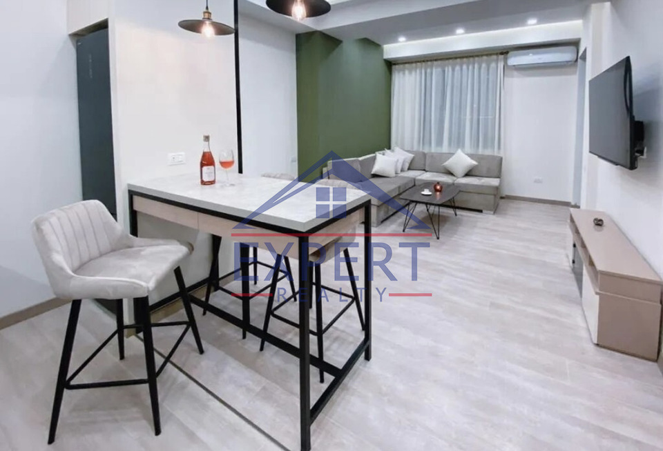 ԿԵՆՏՐՈՆ, ԱՄԻՐՅԱՆ ՓՈՂՈՑ, 2 ՍԵՆՅԱԿ