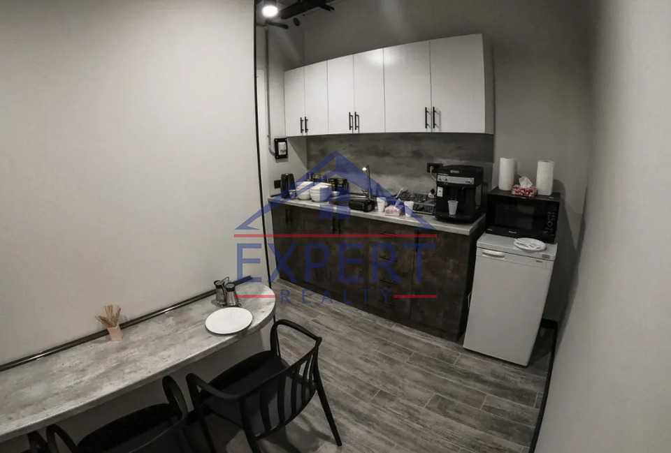 ԿԵՆՏՐՈՆ, ՏԵՐՅԱՆ ՓՈՂՈՑ, 145ՔՄ