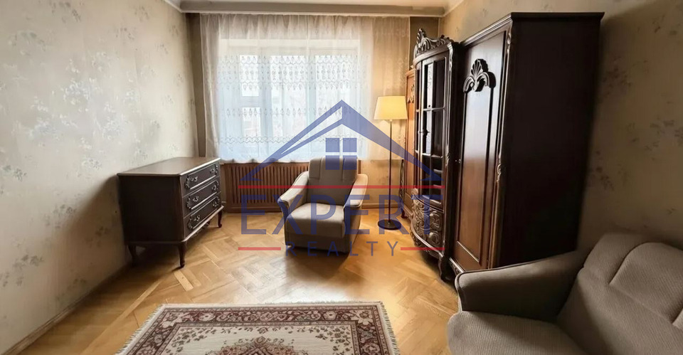 ԿԵՆՏՐՈՆ, ՀԵՐԱՑԻ ՓՈՂՈՑ, 3 ՍԵՆՅԱԿ