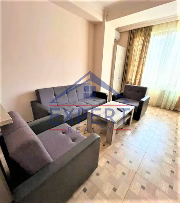 ԱՐԱԲԿԻՐ, ԱԴՈՆՑԻ ՓՈՂՈՑ, 2 ՍԵՆՅԱԿ