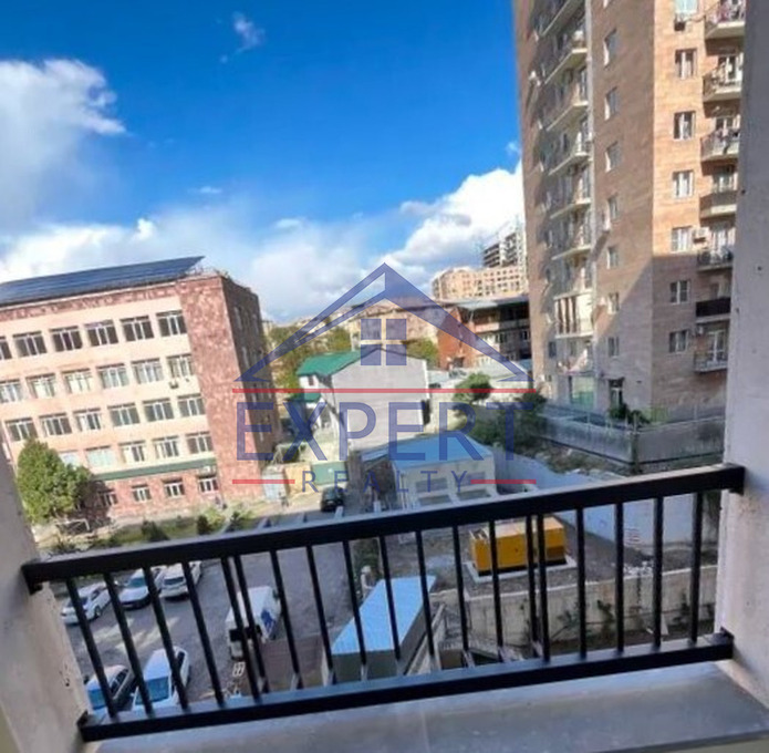 ԱՋԱՓՆՅԱԿ, ՖՈՒՉԻԿԻ ՓՈՂՈՑ, 2 ՍԵՆՅԱԿ