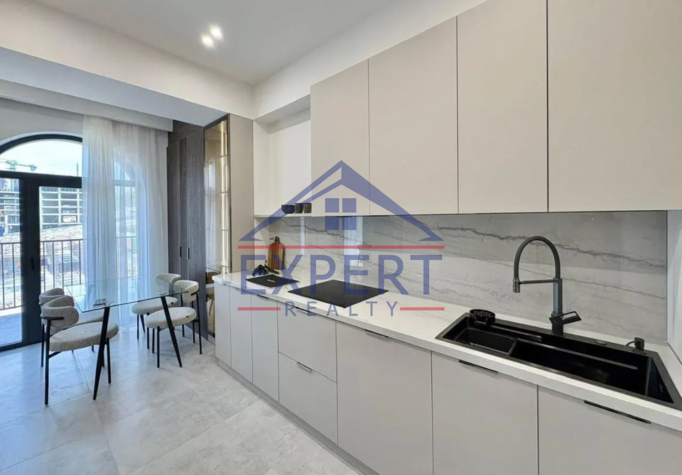 ՄԱԼԱԹԻԱ ՍԵԲԱՍՏԻԱ, 3 ՍԵՆՅԱԿ