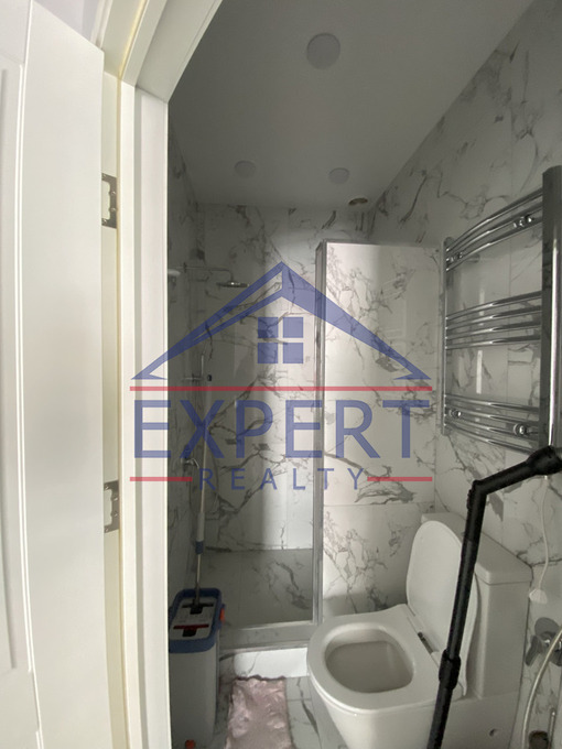 ԿԵՆՏՐՈՆ , ԱՆՏԱՌԱՅԻՆ ՓՈՂՈՑ , 3 ՍԵՆՅԱԿ