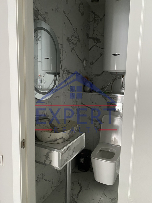 ԿԵՆՏՐՈՆ , ԱՆՏԱՌԱՅԻՆ ՓՈՂՈՑ , 3 ՍԵՆՅԱԿ