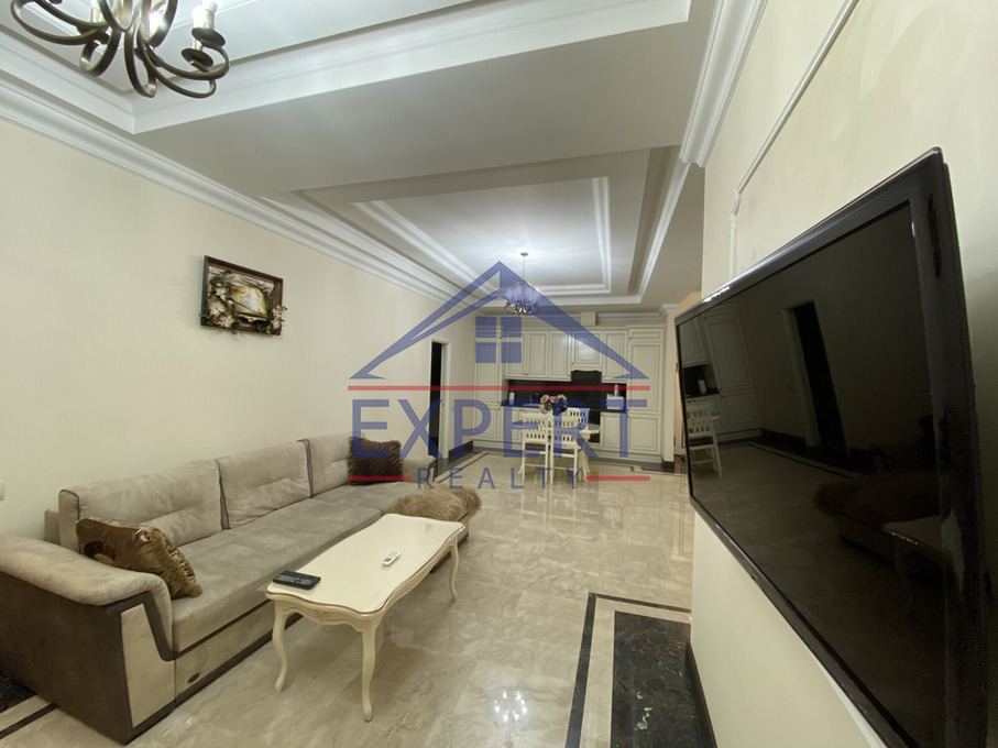 ԿԵՆՏՐՈՆ, ԱՄԻՐՅԱՆ ՓՈՂՈՑ, 2 ՍԵՆՅԱԿ