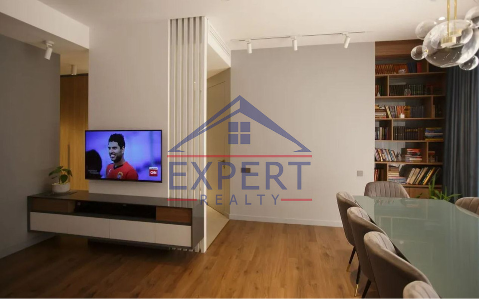 ԿԵՆՏՐՈՆ, ԲՈՒԶԱՆԴ ՓՈՂՈՑ, 3 ՍԵՆՅԱԿ