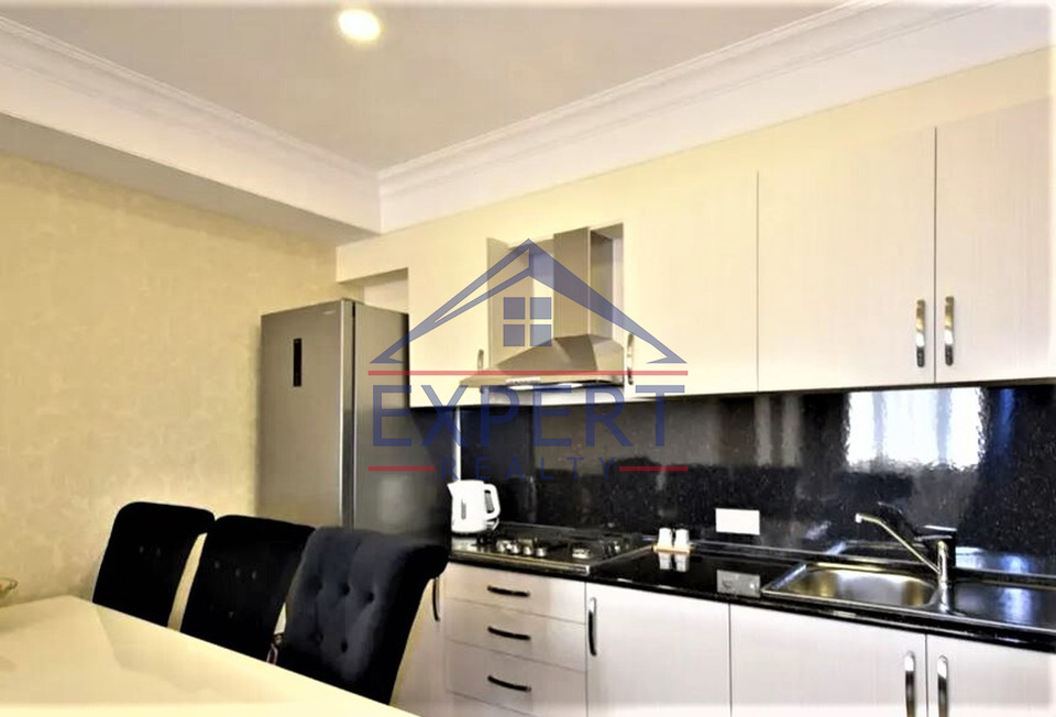 ԿԵՆՏՐՈՆ, ՎԱՐԴԱՆԱՆՑ ՓՈՂՈՑ, 2 ՍԵՆՅԱԿ