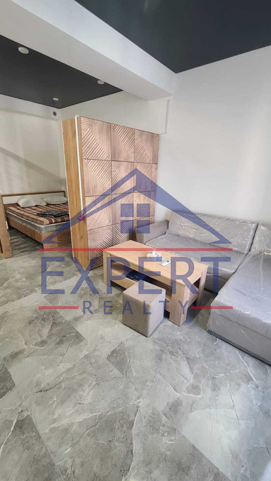 ԱՐԱԲԿԻՐ, ՄԱՄԻԿՈՆՅԱՆՑ ՓՈՂՈՑ, 1 ՍԵՆՅԱԿ