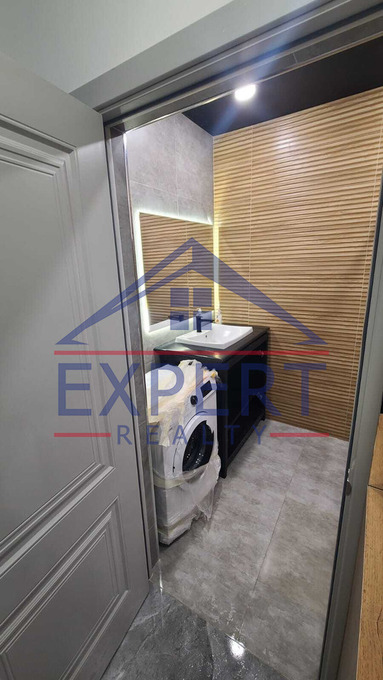 ԱՐԱԲԿԻՐ, ՄԱՄԻԿՈՆՅԱՆՑ ՓՈՂՈՑ, 1 ՍԵՆՅԱԿ