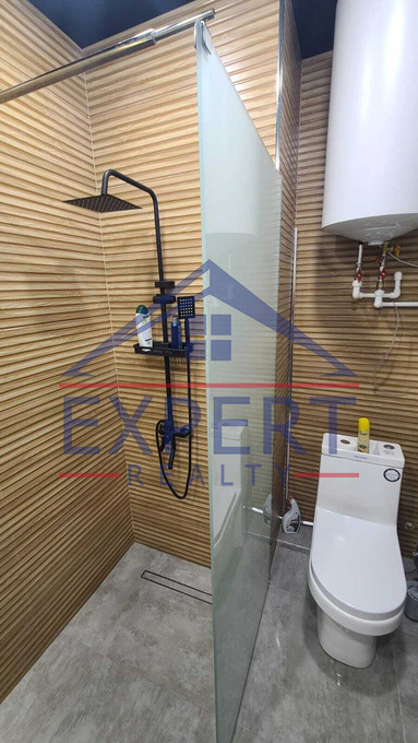 ԱՐԱԲԿԻՐ, ՄԱՄԻԿՈՆՅԱՆՑ ՓՈՂՈՑ, 1 ՍԵՆՅԱԿ