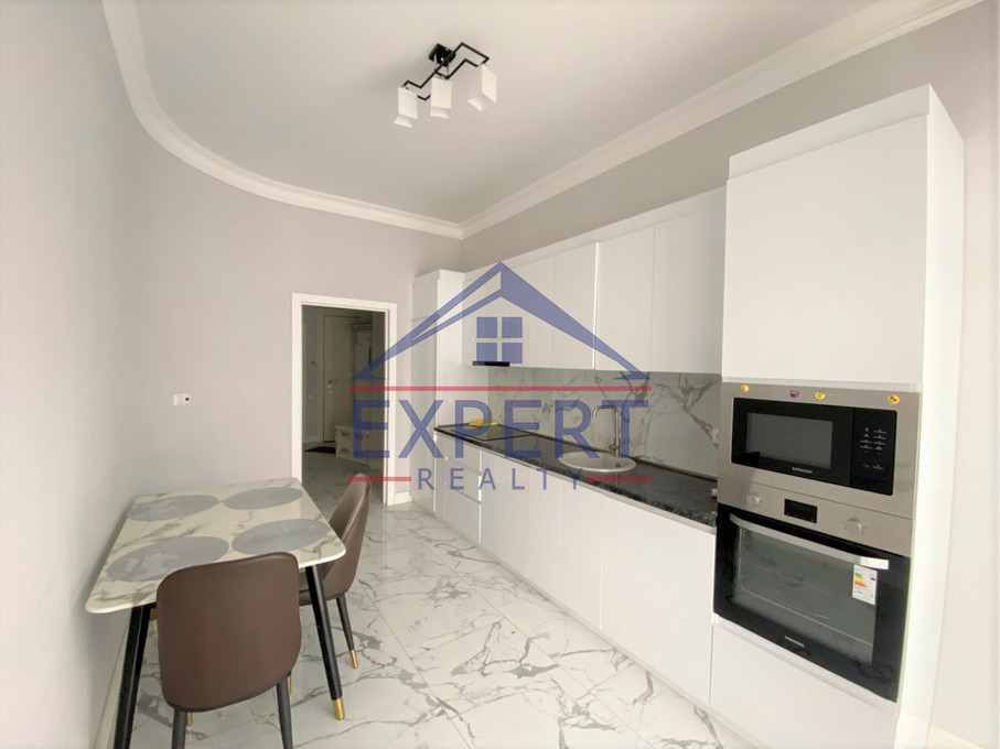 ԿԵՆՏՐՈՆ , ԱՆՏԱՌԱՅԻՆ ՓՈՂՈՑ , 3 ՍԵՆՅԱԿ