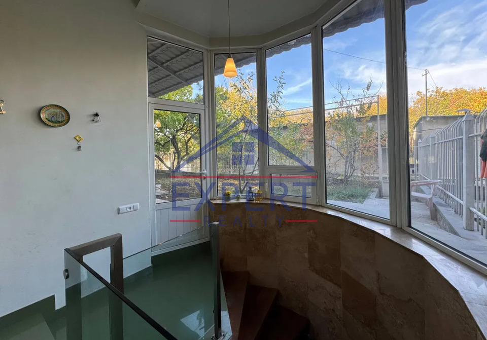 ՆՈՐՔ ՄԱՐԱՇ, ԱՐՄԵՆԱԿ ԱՐՄԵՆԱԿՅԱՆ ՓՈՂՈՑ, 4 ՍԵՆՅԱԿ