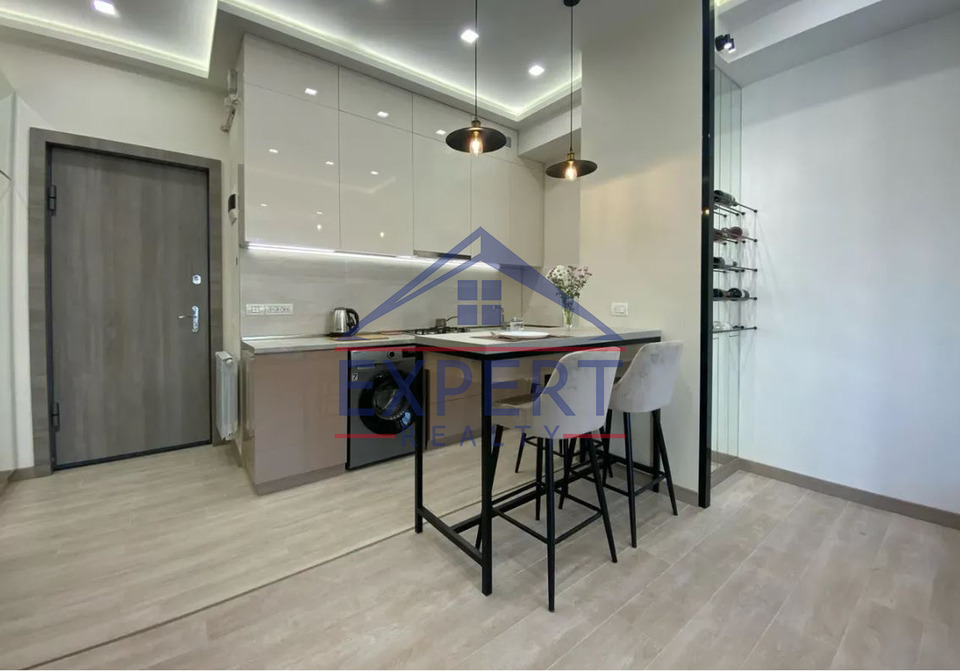 ԿԵՆՏՐՈՆ, ԱՄԻՐՅԱՆ ՓՈՂՈՑ 2 ՍԵՆՅԱԿ