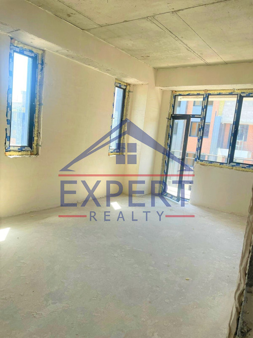 ԴԱՎԹԱՇԵՆ, ԶՈՎՈՒՆԻ, 3 ՍԵՆՅԱԿ