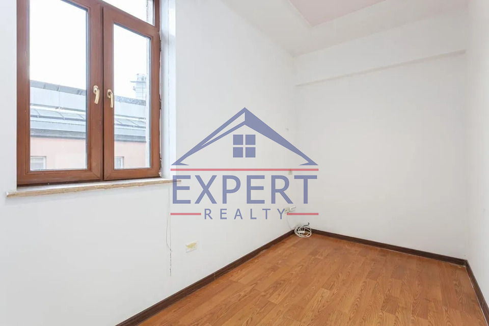 ԿԵՆՏՐՈՆ, ԱԲՈՎՅԱՆ ՓՈՂՈՑ  4  ՍԵՆՅԱԿ