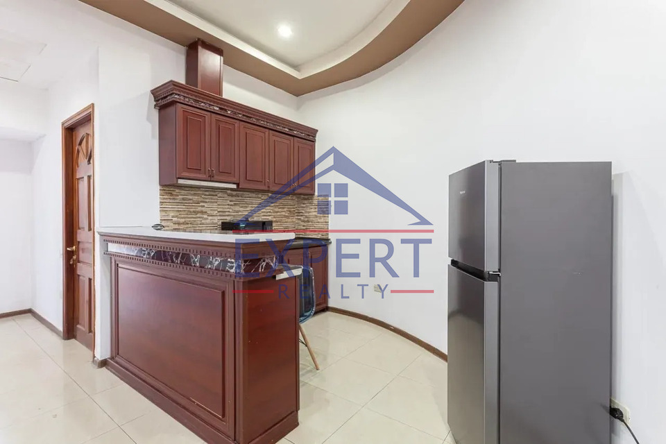 ԿԵՆՏՐՈՆ, ԱԲՈՎՅԱՆ ՓՈՂՈՑ  4  ՍԵՆՅԱԿ