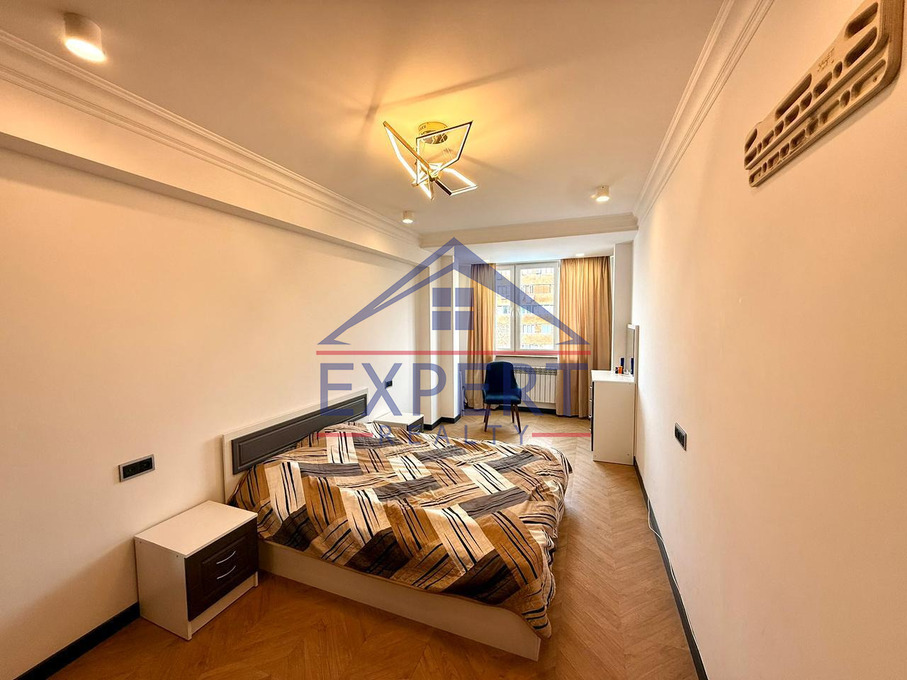 ԱՐԱԲԿԻՐ,ԱՐԱՄ ԽԱՉԱՏՐՅԱՆ   2 ՍԵՆՅԱԿ