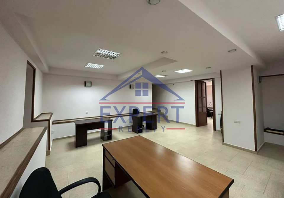 ԿԵՆՏՐՈՆ, ՆԱԼԲԱՆԴՅԱՆ ՓՈՂՈՑ  100ՔՄ