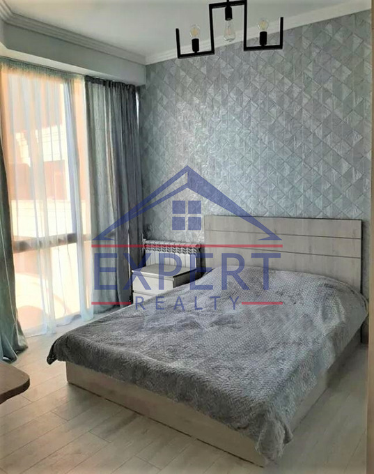 ԿԵՆՏՐՈՆ, ԱՐԳԻՇՏԻ ՓՈՂՈՑ, 2 ՍԵՆՅԱԿ