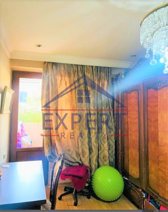 ԿԵՆՏՐՈՆ, ՀԻՆ ԵՐԵՎԱՆՑԻ ՓՈՂՈՑ, 3 ՍԵՆՅԱԿ