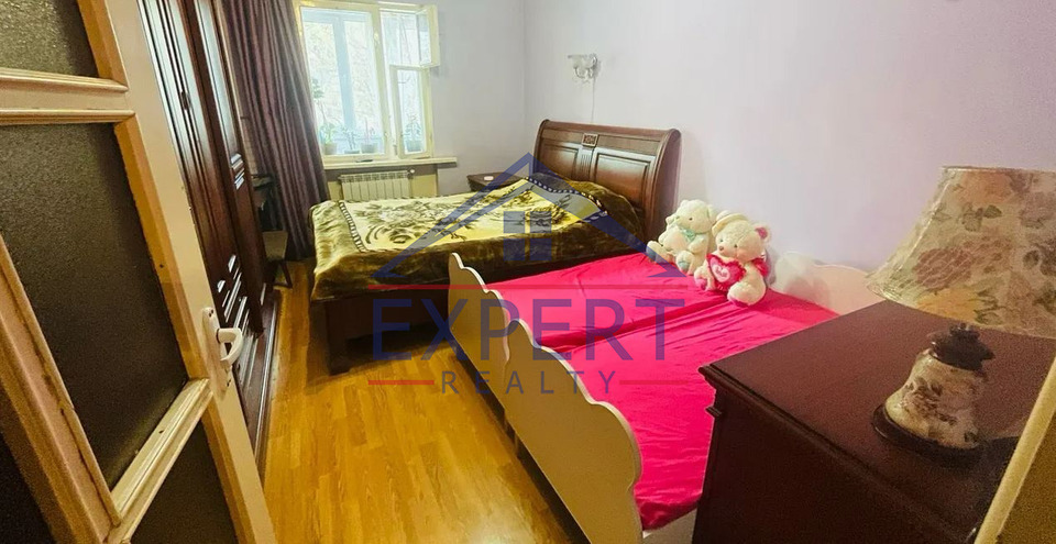 ԴԱՎԹԱՇԵՆ, 1 ԹԱՂԱՄԱՍ, 3 ՍԵՆՅԱԿ