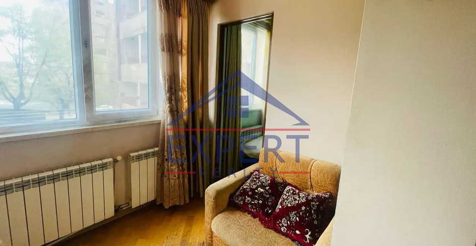 ԴԱՎԹԱՇԵՆ, 1 ԹԱՂԱՄԱՍ, 3 ՍԵՆՅԱԿ