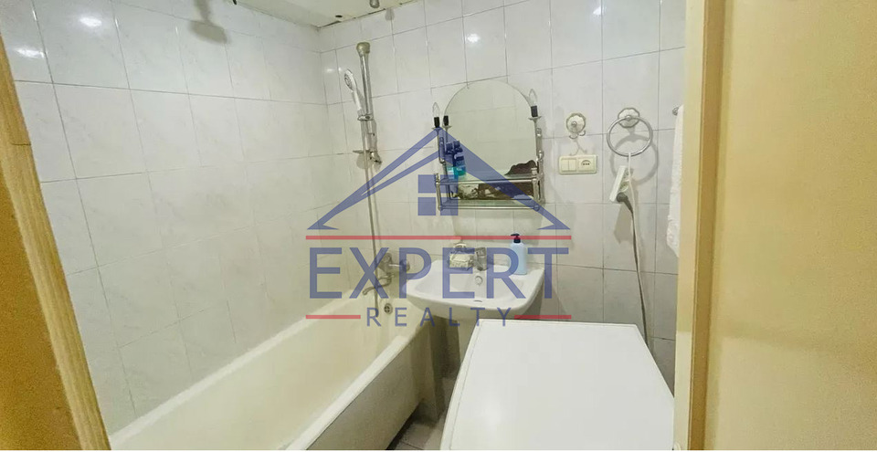 ԴԱՎԹԱՇԵՆ, 1 ԹԱՂԱՄԱՍ, 3 ՍԵՆՅԱԿ