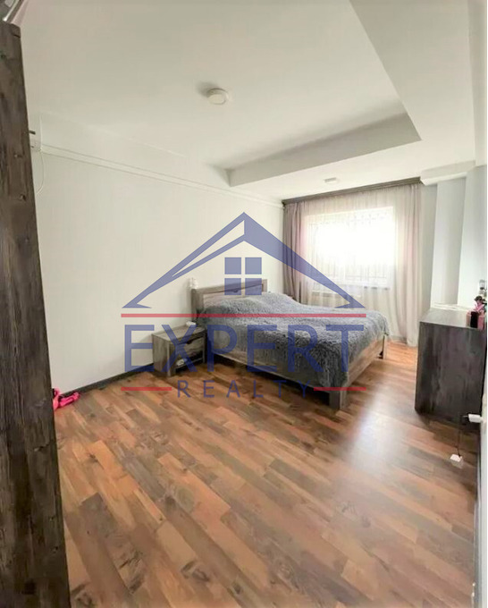 ԿԵՆՏՐՈՆ, ՊՌՈՇՅԱՆ ՓՈՂՈՑ, 2 ՍԵՆՅԱԿ