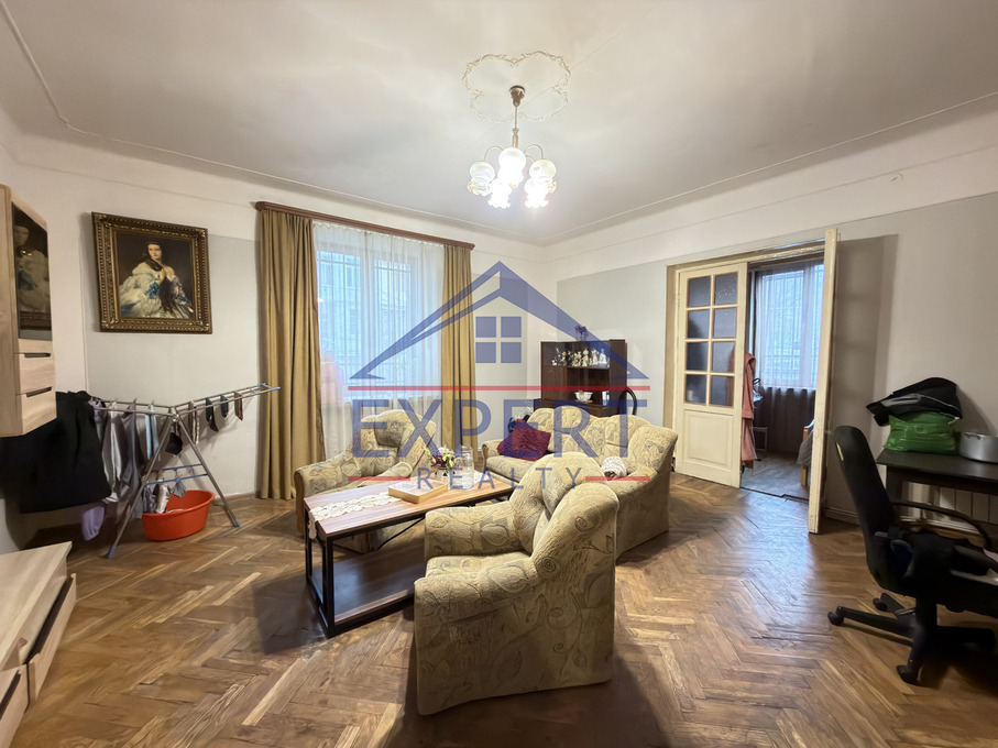 ԿԵՆՏՐՈՆ, ՄՈՍԿՈՎՅԱՆ ՓՈՂՈՑ, 3 ՍԵՆՅԱԿ