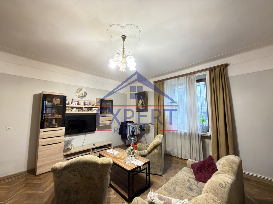 ԿԵՆՏՐՈՆ, ՄՈՍԿՈՎՅԱՆ ՓՈՂՈՑ, 3 ՍԵՆՅԱԿ