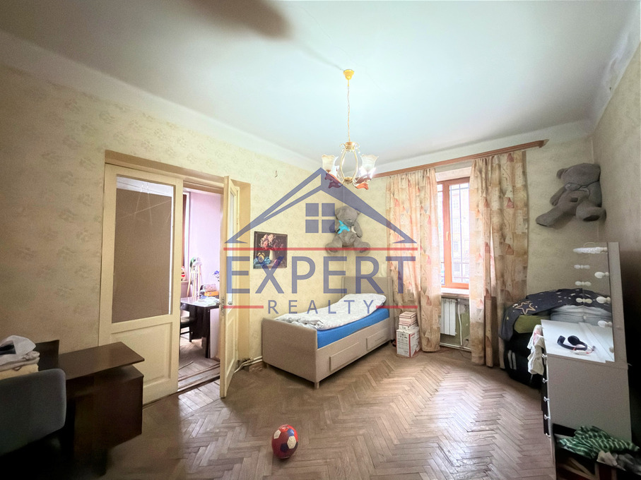 ԿԵՆՏՐՈՆ, ՄՈՍԿՈՎՅԱՆ ՓՈՂՈՑ, 3 ՍԵՆՅԱԿ