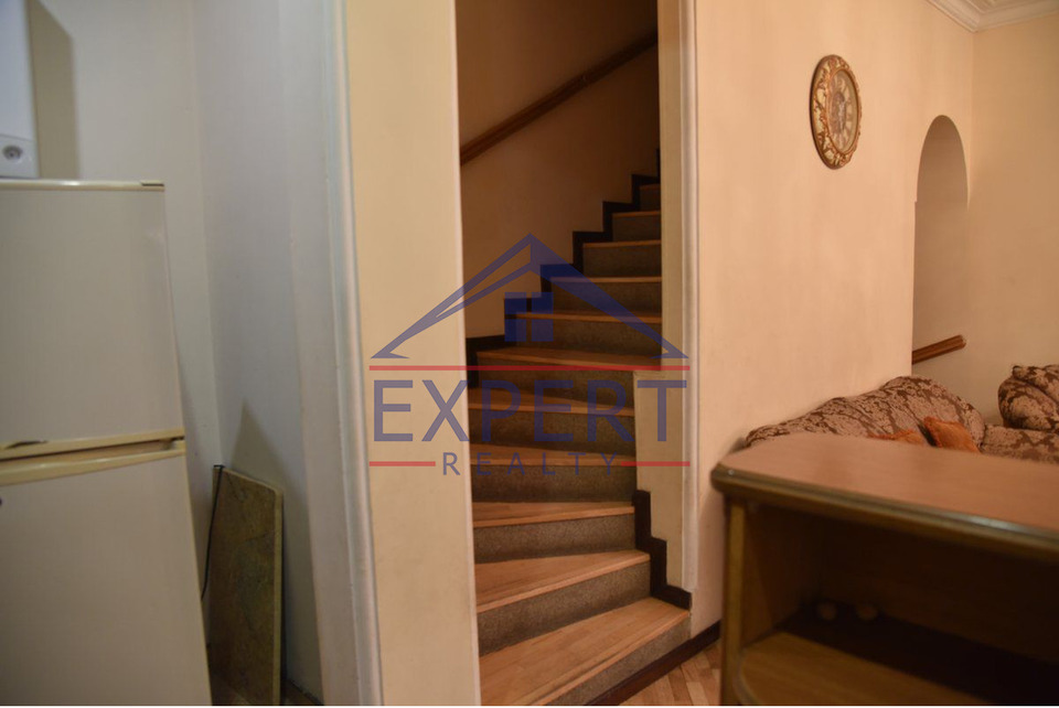 ԿԵՆՏՐՈՆ, ՄԱՇՏՈՑԻ ՊՈՂՈՏԱ, 220ՔՄ