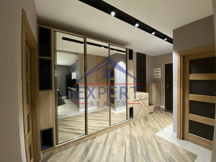 ԿԵՆՏՐՈՆ, ԱՆՏԱՌԱՅԻՆ ՓՈՂՈՑ, 2 ՍԵՆՅԱԿ