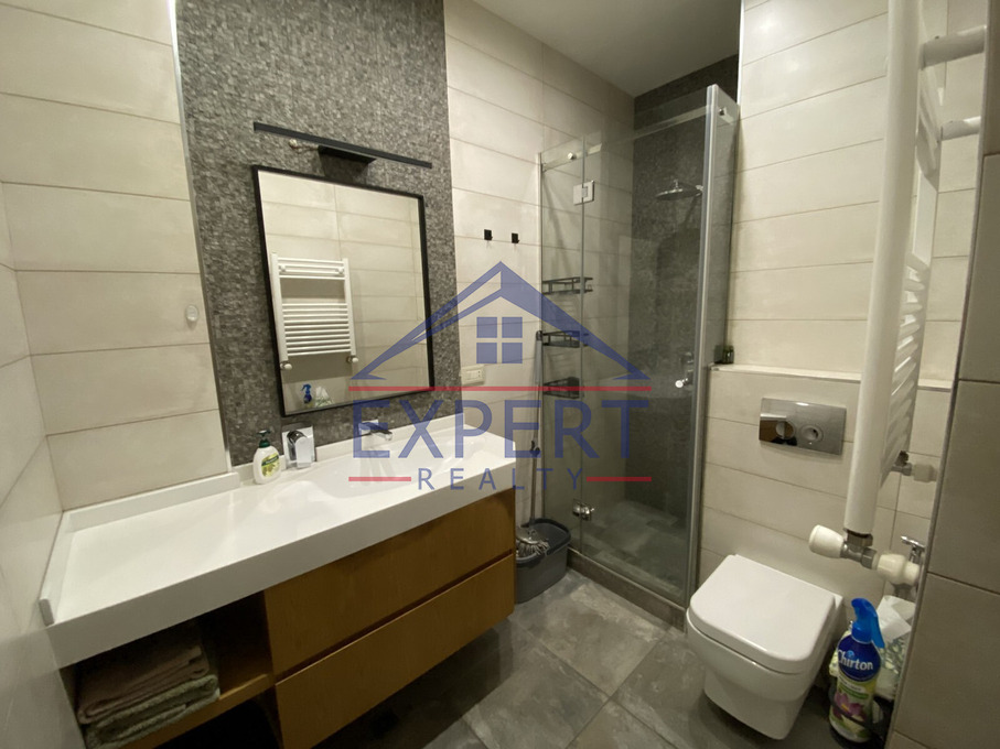 ԿԵՆՏՐՈՆ, ԱՆՏԱՌԱՅԻՆ ՓՈՂՈՑ, 2 ՍԵՆՅԱԿ