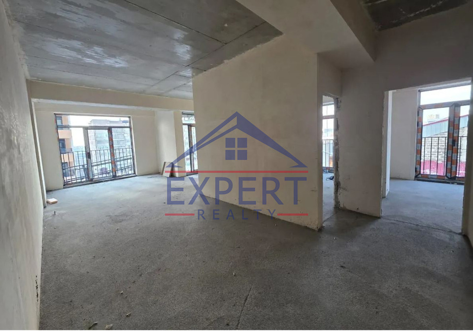 ԱՐԱԲԿԻՐ, ՍՎԵՏԼԱՆԱ ԳՐԻԳՈՐՅԱՆ ՓՈՂՈՑ, 3 ՍԵՆՅԱԿ