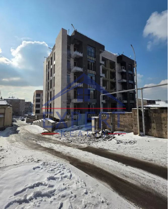 ԱՐԱԲԿԻՐ, ՍՎԵՏԼԱՆԱ ԳՐԻԳՈՐՅԱՆ ՓՈՂՈՑ, 3 ՍԵՆՅԱԿ