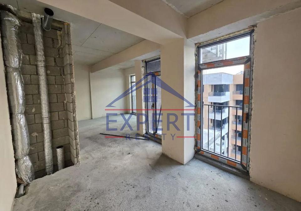 ԱՐԱԲԿԻՐ, ՍՎԵՏԼԱՆԱ ԳՐԻԳՈՐՅԱՆ ՓՈՂՈՑ, 3 ՍԵՆՅԱԿ