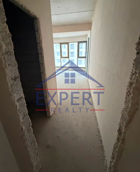 ԿԵՆՏՐՈՆ, ԱՐՇԱԿՈՒՆՅԱՑ ՊՈՂՈՏԱ, 3 ՍԵՆՅԱԿ