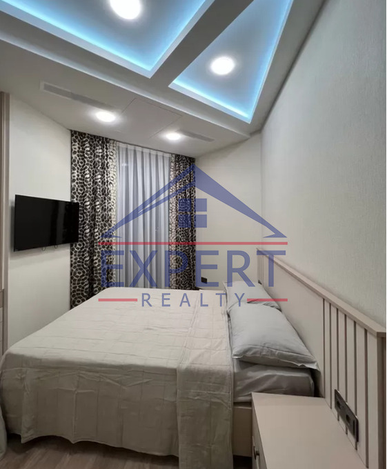 ԴԱՎԻԹԱՇԵՆ, ՍԱՍՆԱ ԾՌԵՐ, 2 ՍԵՆՅԱԿ