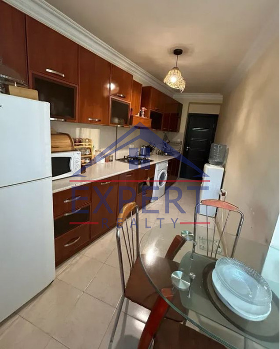 ԵՐԵԲՈՒՆԻ ԽԱՂԱՂ ԴՈՆԻ ՓՈՂՈՑ 4 ՍԵՆՅԱԿ