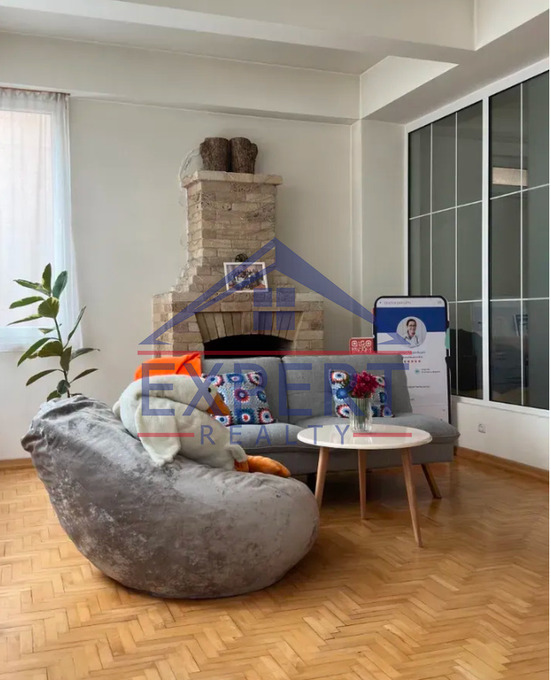 ԿԵՆՏՐՈՆ, ՆԱԼԲԱՆԴՅԱՆ ՓՈՂՈՑ, 3 ՍԵՆՅԱԿ