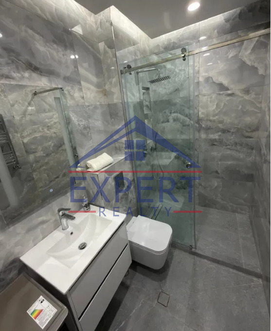 ԿԵՆՏՐՈՆ, ԱՐՇԱԿՈՒՆՅԱՑ ՊՈՂՈՏԱ, 2 ՍԵՆՅԱԿ