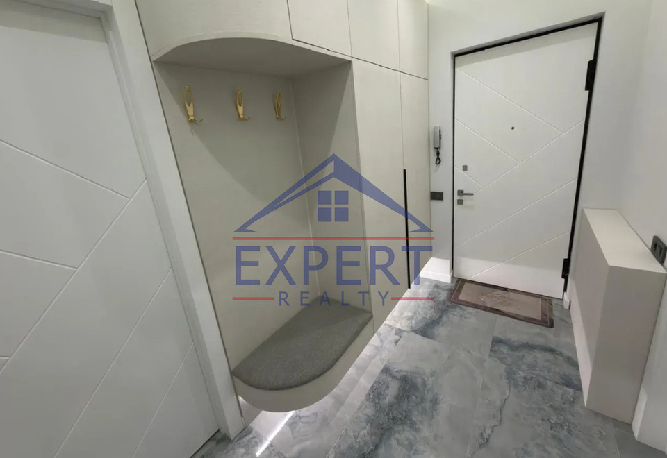 ԿԵՆՏՐՈՆ, ԱՐՇԱԿՈՒՆՅԱՑ ՊՈՂՈՏԱ, 2 ՍԵՆՅԱԿ