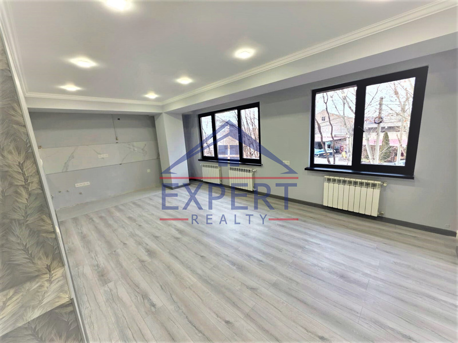 ԴԱՎԹԱՇԵՆ, 1-ԻՆ ԹԱՂԱՄԱՍ, 4   ՍԵՆՅԱԿ