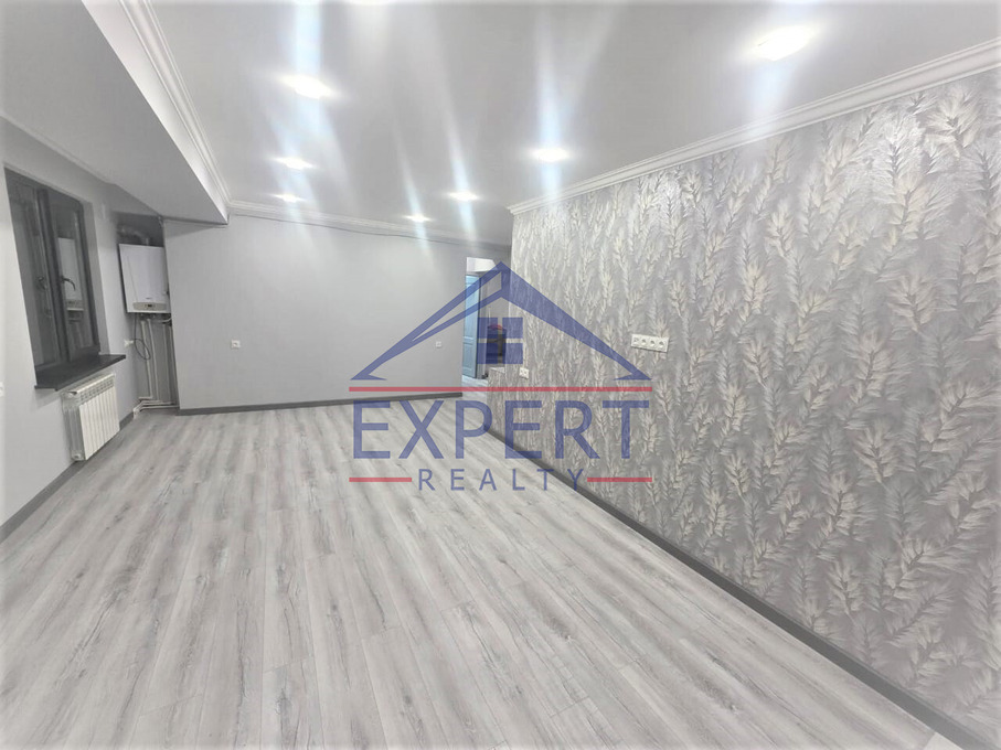 ԴԱՎԹԱՇԵՆ, 1-ԻՆ ԹԱՂԱՄԱՍ, 4   ՍԵՆՅԱԿ