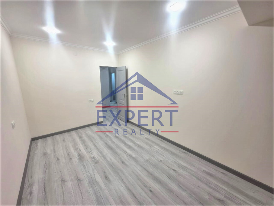 ԴԱՎԹԱՇԵՆ, 1-ԻՆ ԹԱՂԱՄԱՍ, 4   ՍԵՆՅԱԿ