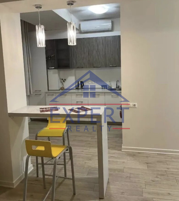 ԿԵՆՏՐՈՆ, ՍԱՐՅԱՆ ՓՈՂՈՑ, 1 ՍԵՆՅԱԿ